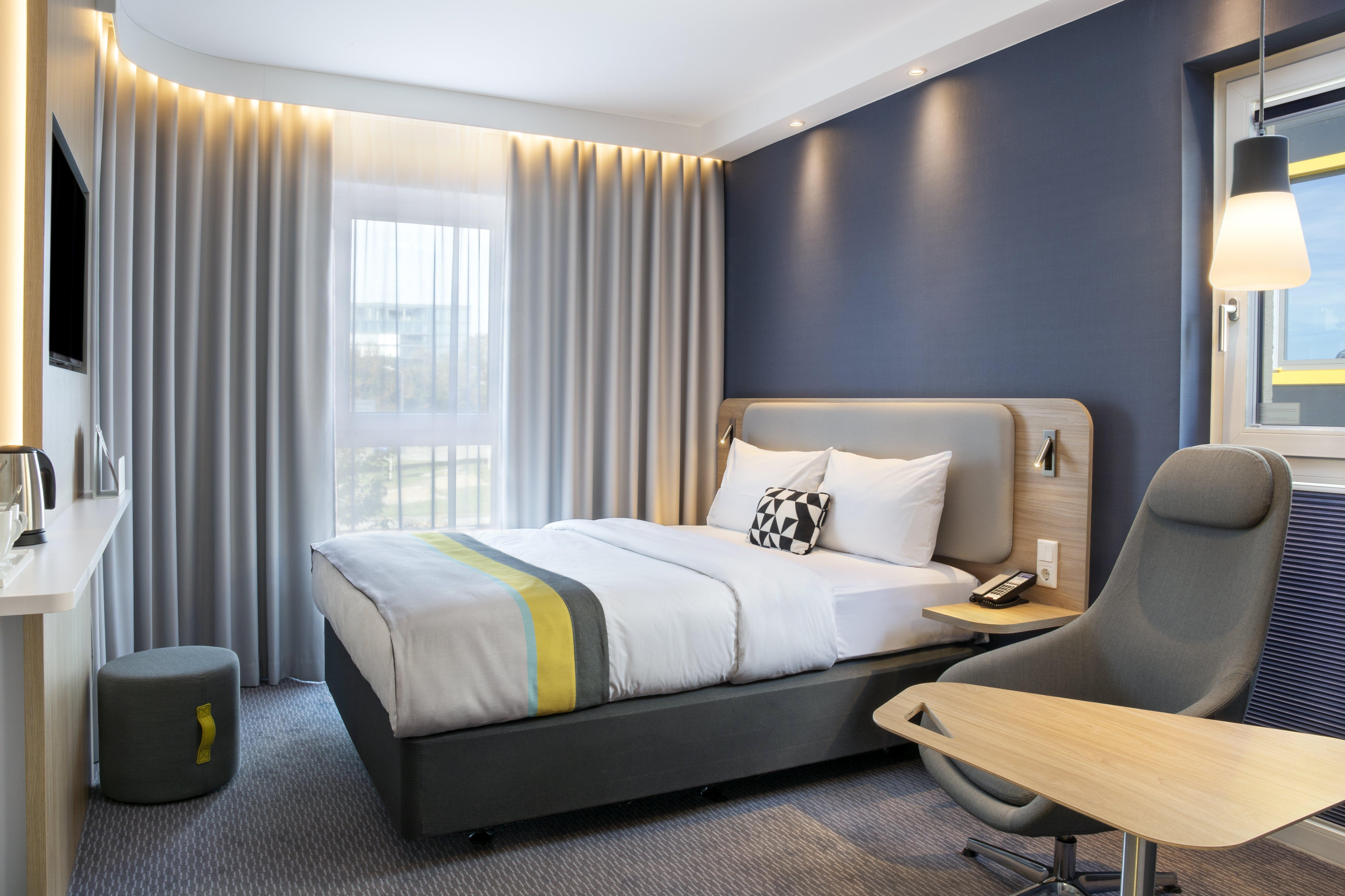 Holiday Inn Express Karlsruhe - City Park By Ihg Dış mekan fotoğraf